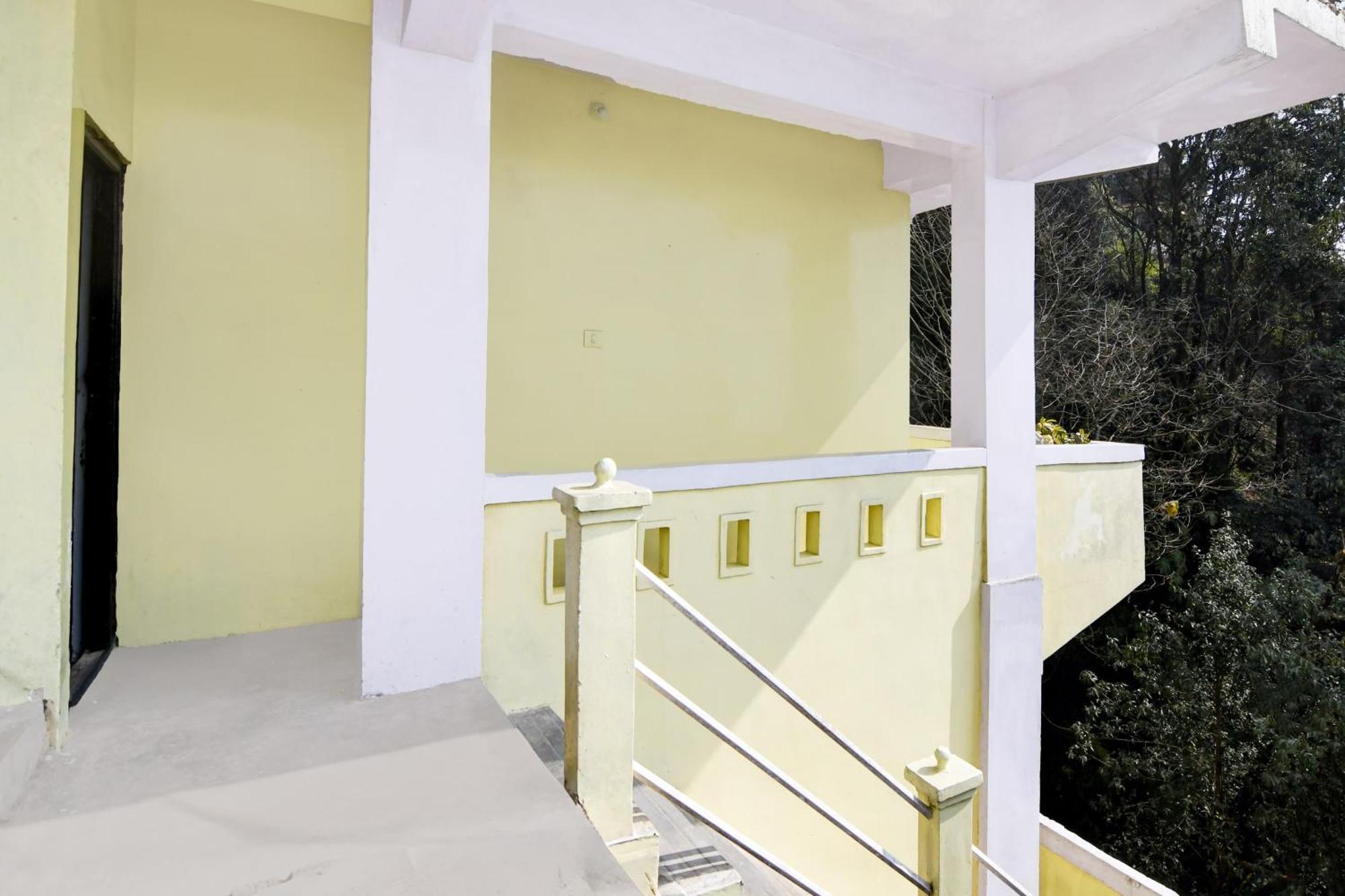 Super Hotel O Ghoom Formerly Aps Homestay Ghum Екстер'єр фото